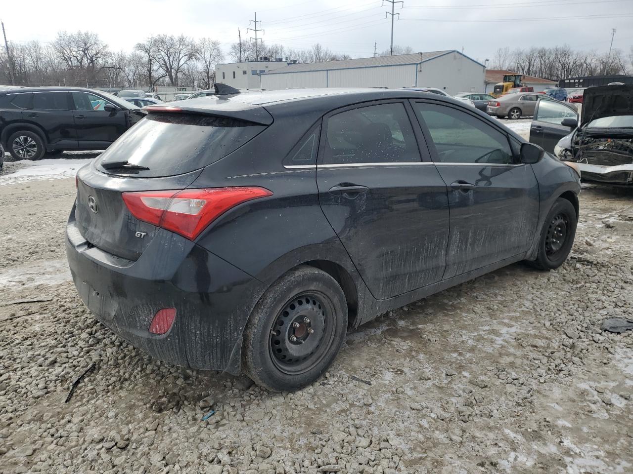 2013 Hyundai Elantra - Image 3
