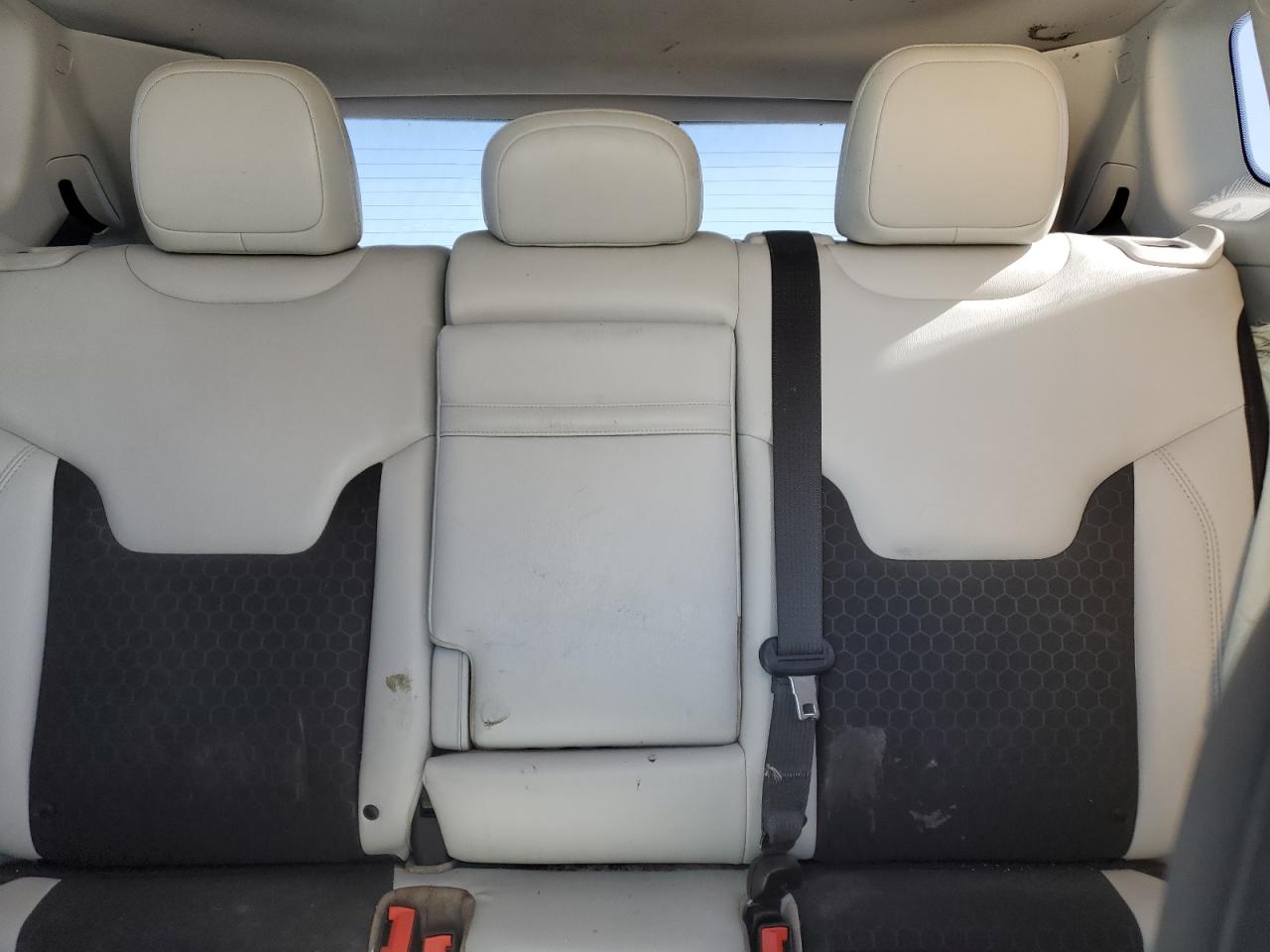 2019 Jeep Compass - Image 10