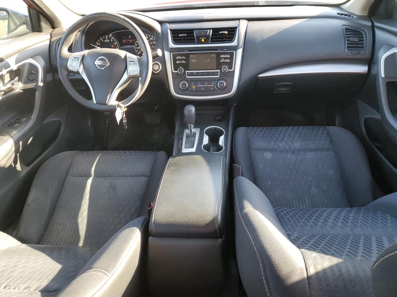 2017 Nissan Altima - Image 8