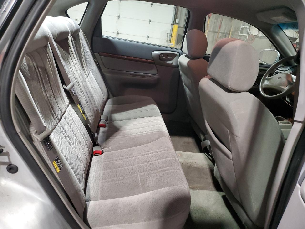 2003 Chevrolet Impala - Image 10