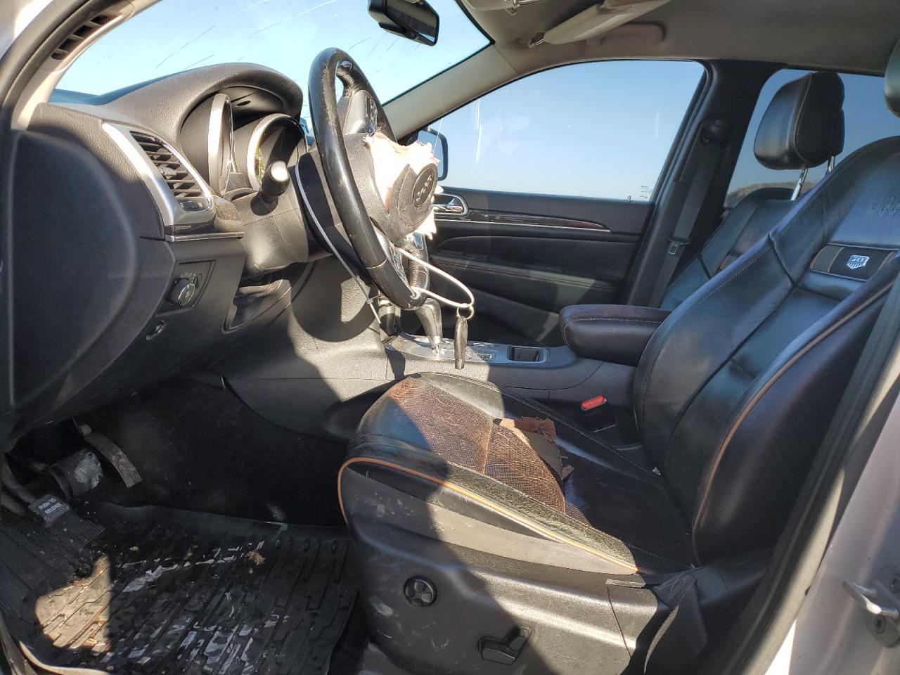 2011 Jeep Grand Cherokee - Image 7