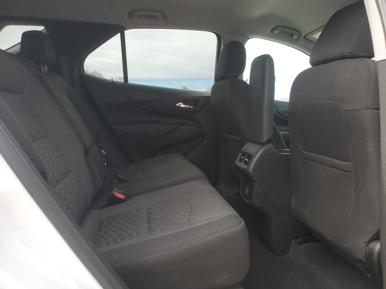 2021 Chevrolet Equinox - Image 11
