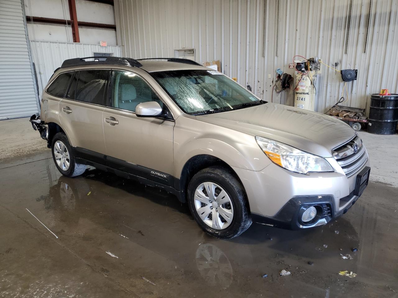 2014 Subaru Outback - Image 4