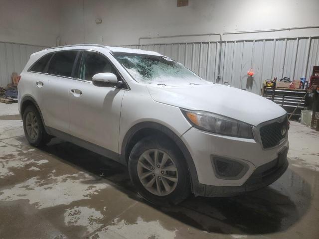  KIA SORENTO 2016 White
