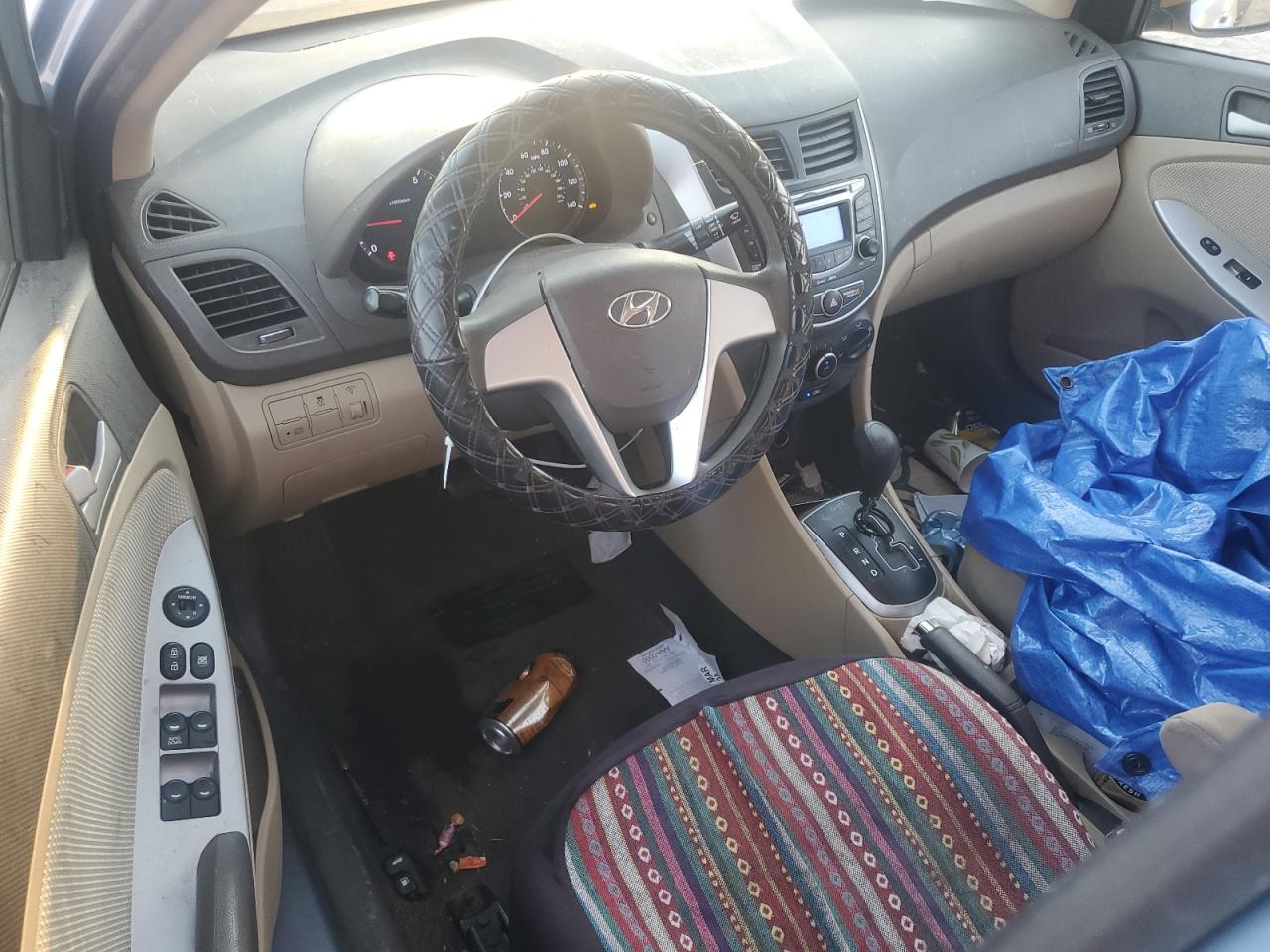2013 Hyundai Accent - Image 8