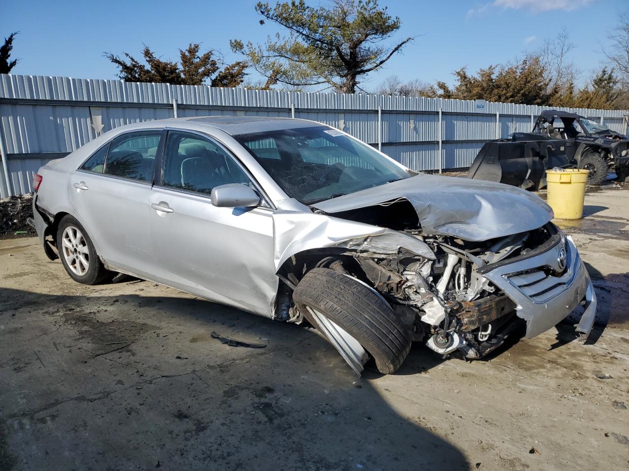 2010 Toyota Camry - Image 4