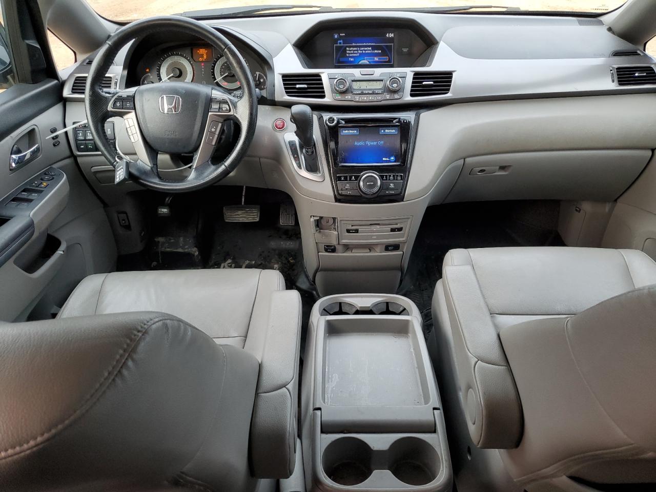 2016 Honda Odyssey - Image 8