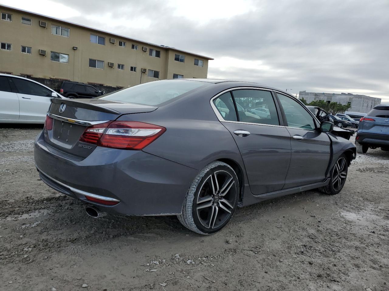 2017 Honda Accord - Image 3