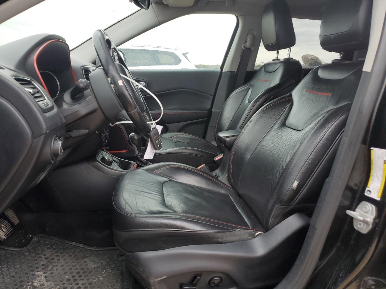 2018 Jeep Compass - Image 7