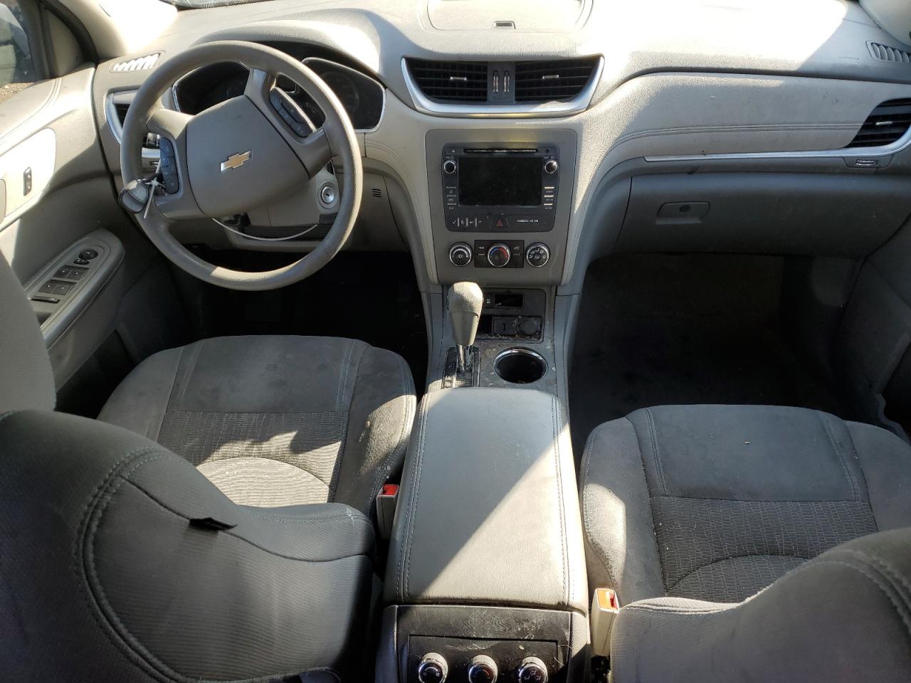 2015 Chevrolet Traverse - Image 8