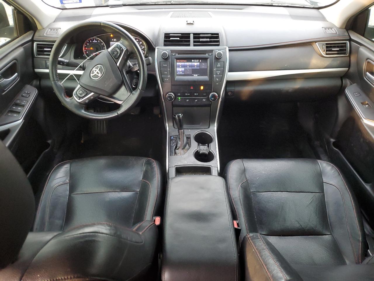 2015 Toyota Camry - Image 8