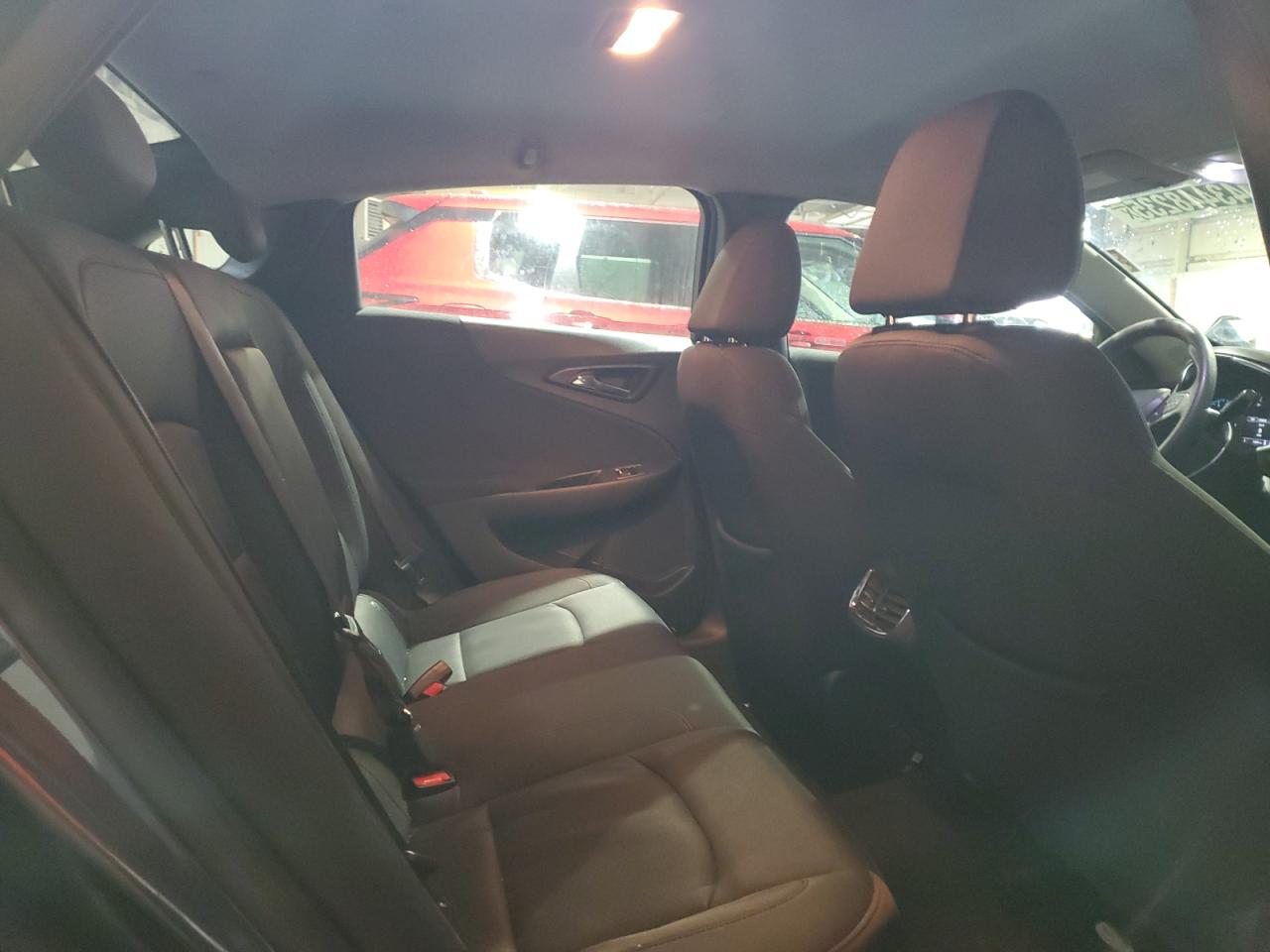 2020 Chevrolet Malibu - Image 10