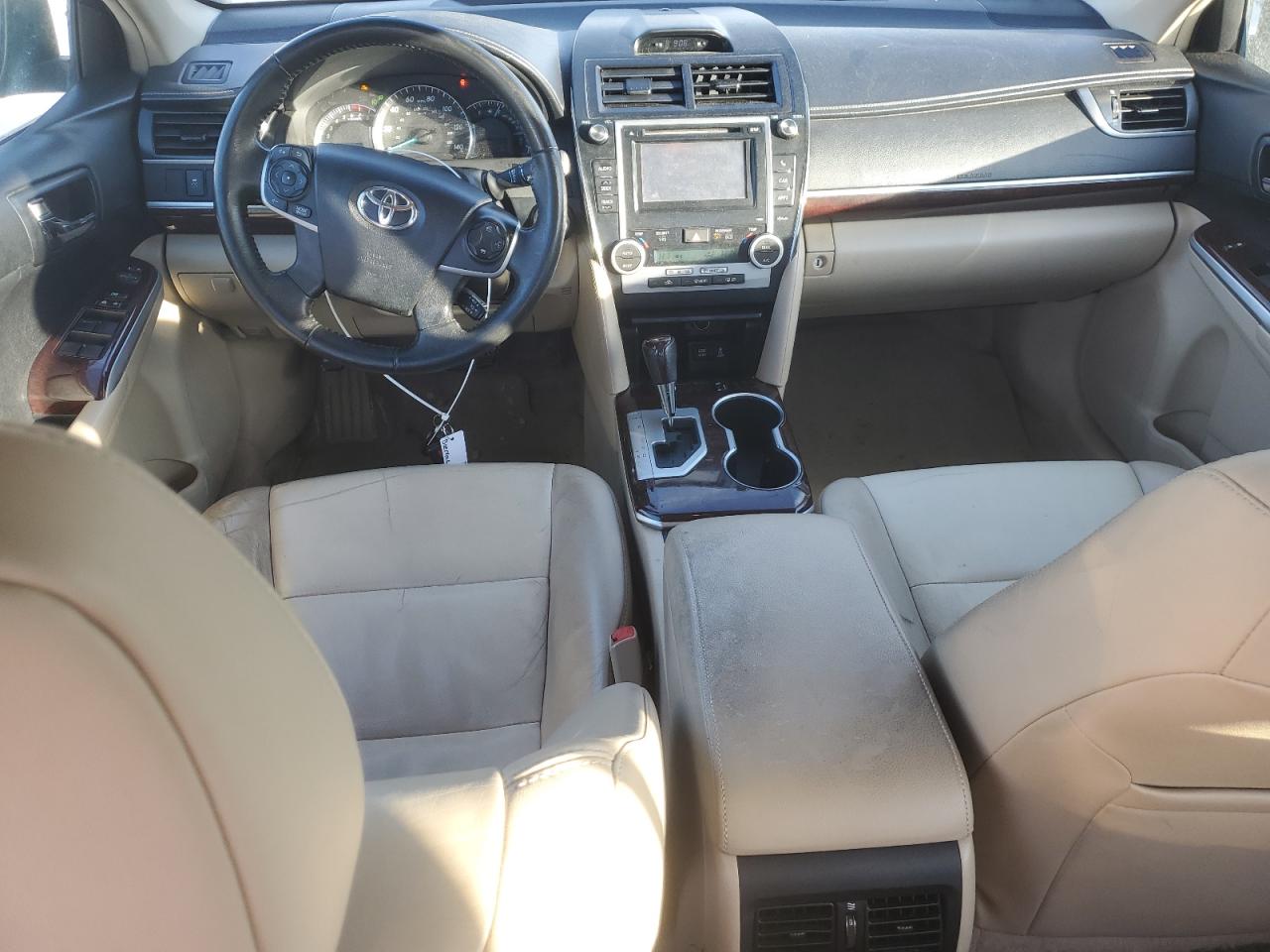 2013 Toyota Camry - Image 8