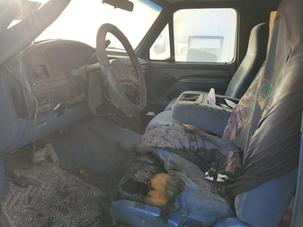 1997 Ford F250 - Image 7