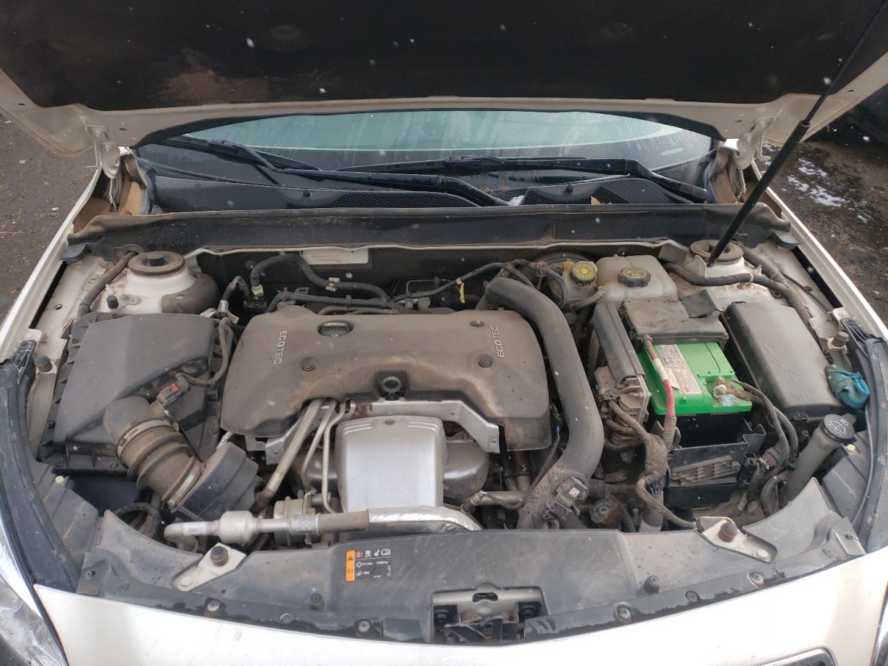 2013 Chevrolet Malibu - Image 12