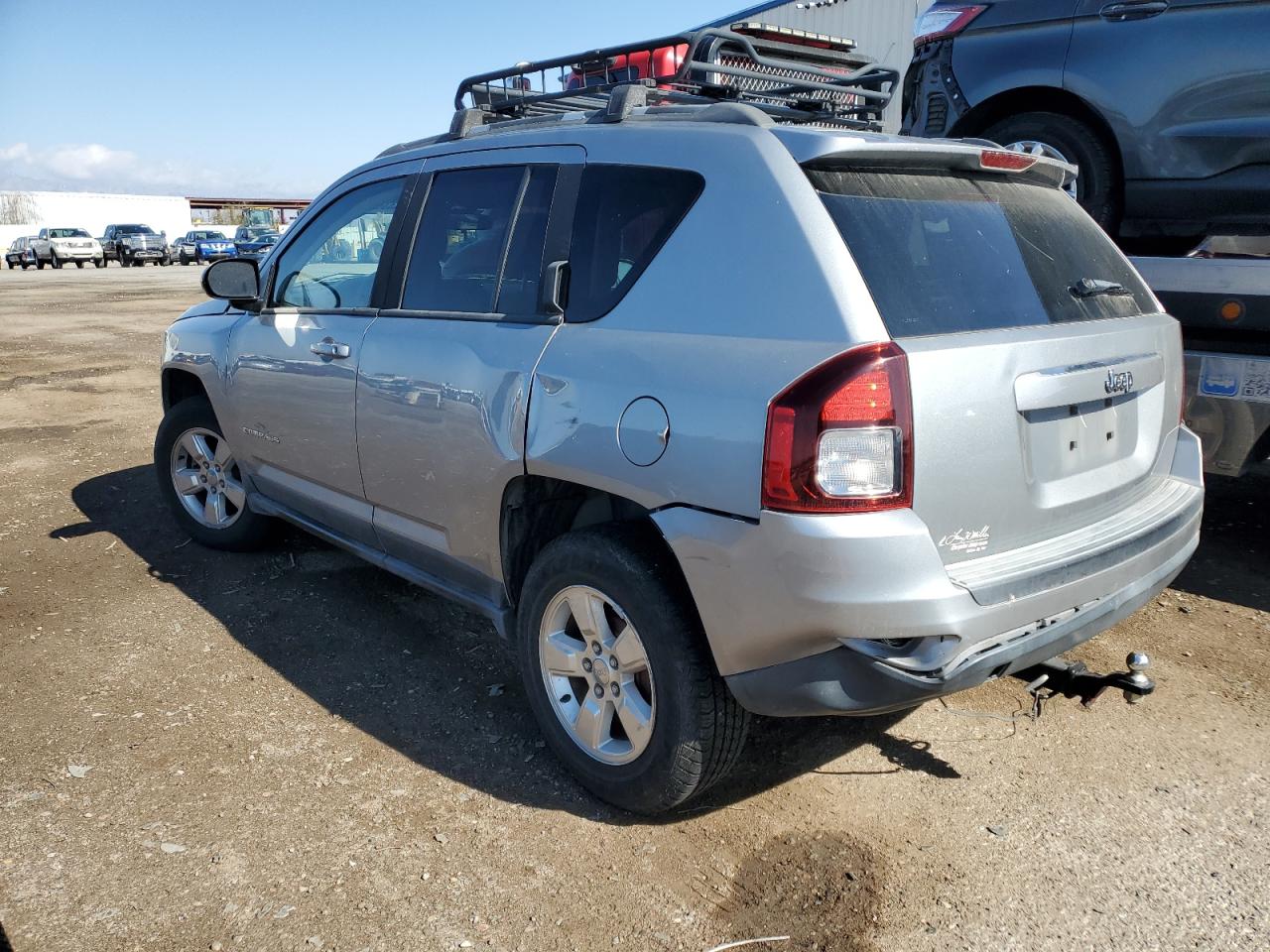 2015 Jeep Compass - Image 2