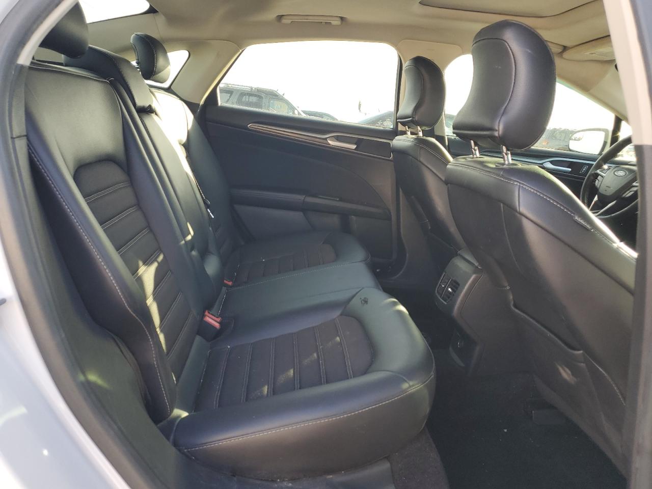 2017 Ford Fusion - Image 10