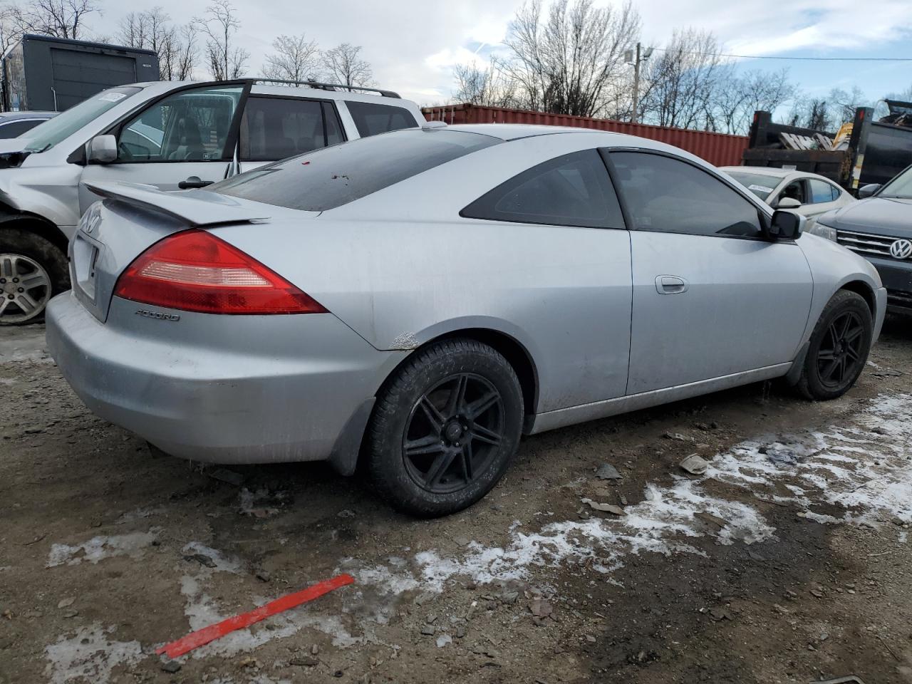 2004 Honda Accord - Image 3