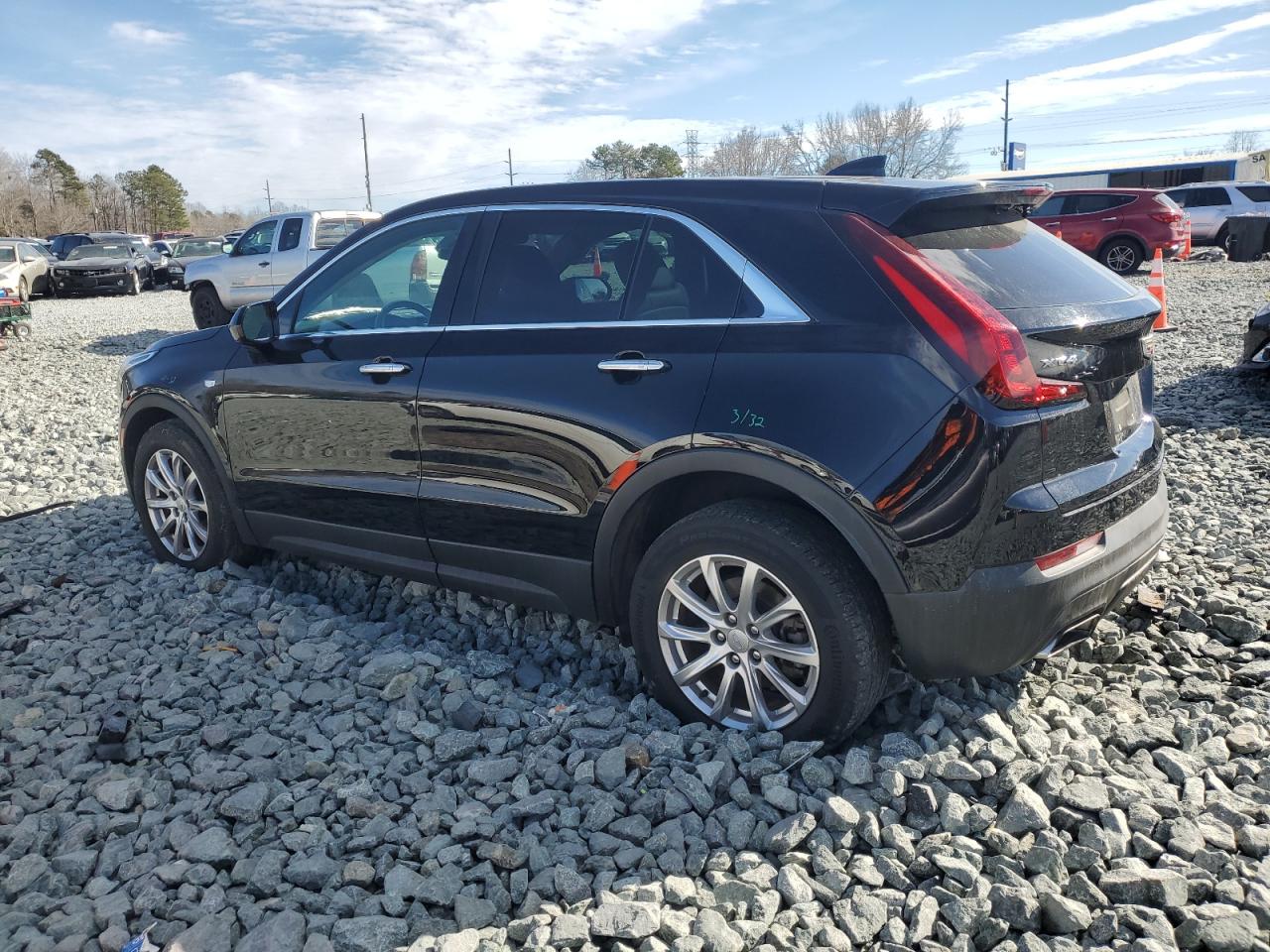 2019 Cadillac XT4 - Image 2