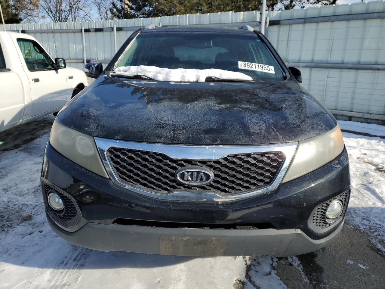 2011 Kia Sorento - Image 5