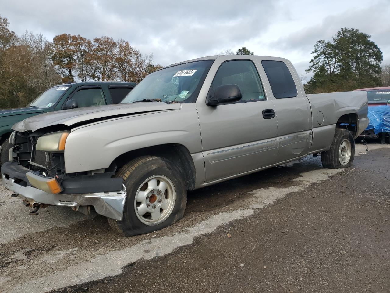 2003 Chevrolet Silverado - Image 1