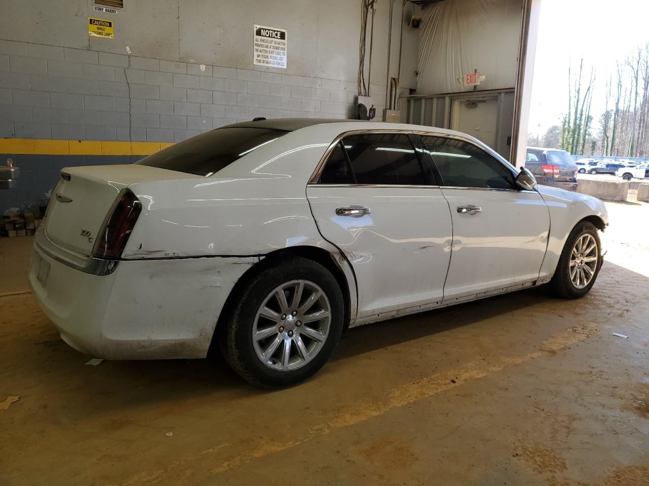 2012 Chrysler 300 - Image 3