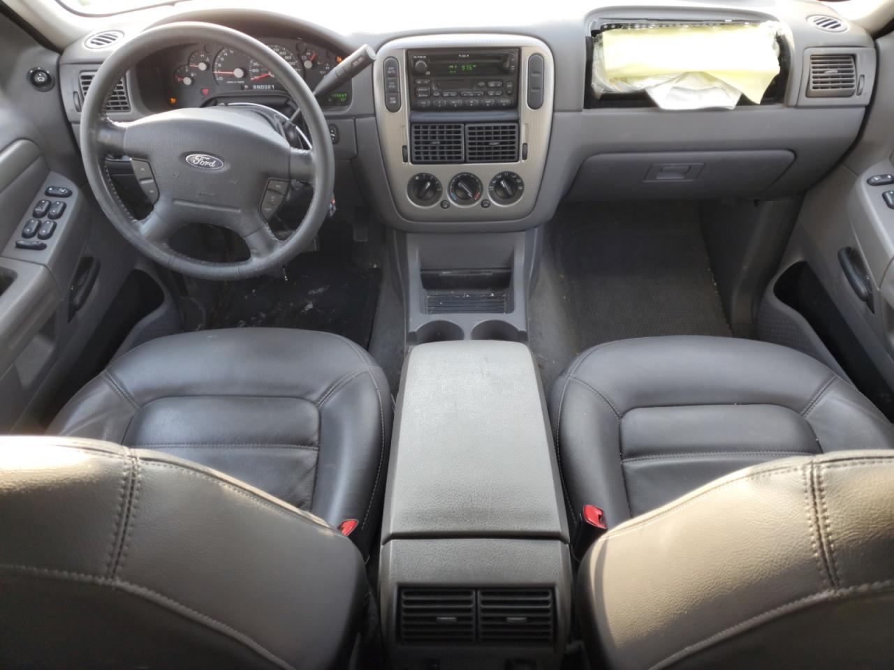 2003 Ford Explorer - Image 8