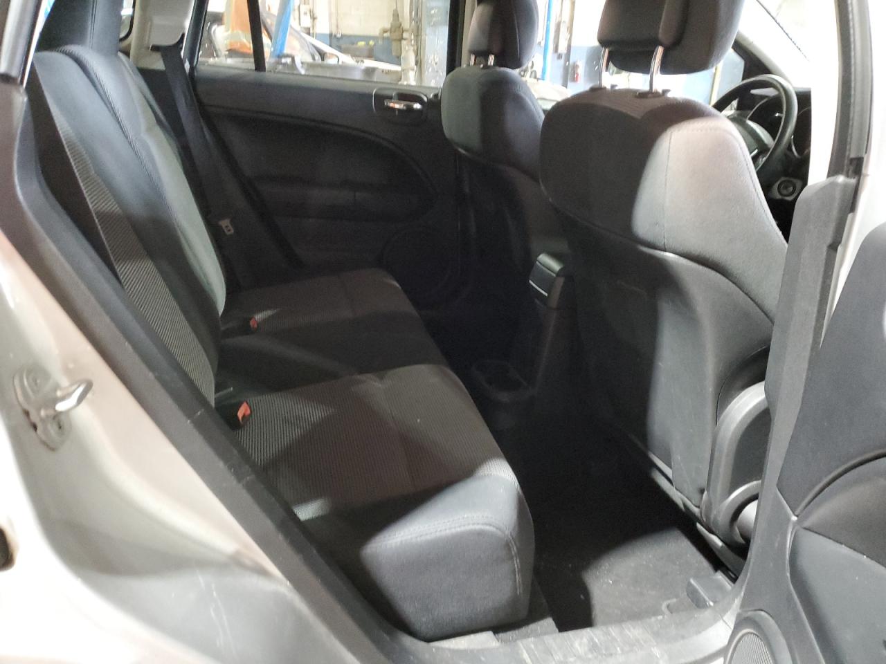 2011 Dodge Caliber - Image 11