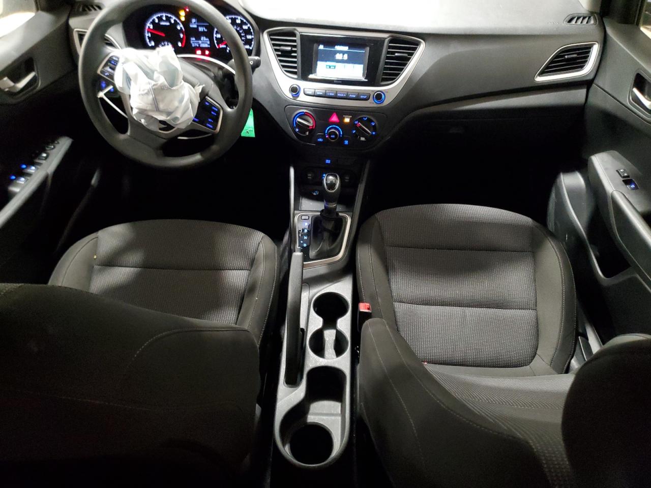2022 Hyundai Accent - Image 8