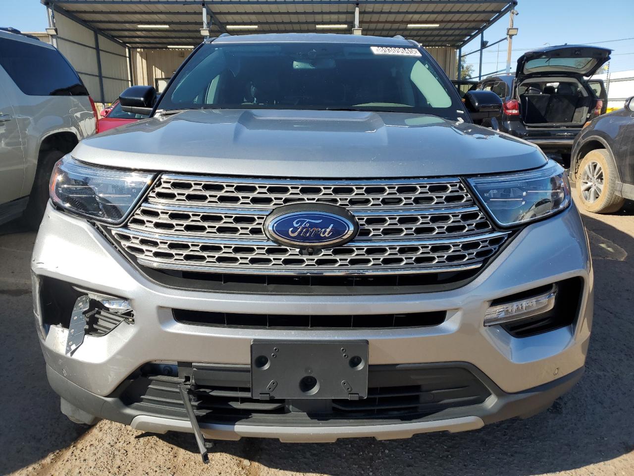 2023 Ford Explorer - Image 5