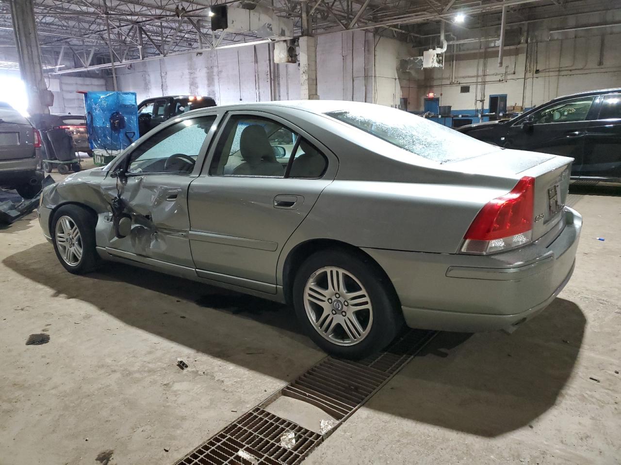 2007 Volvo S60 - Image 2