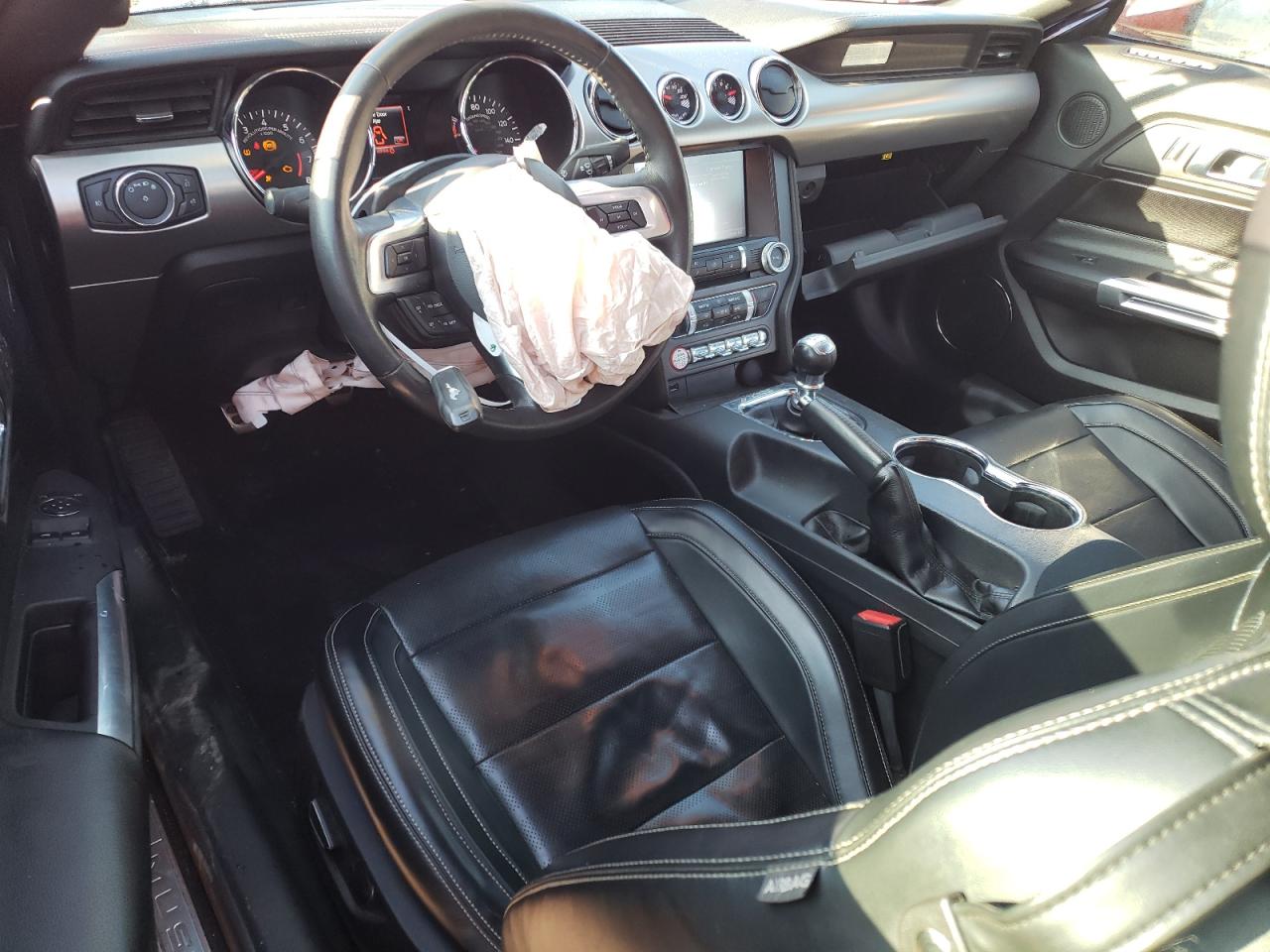 2015 Ford Mustang - Image 8