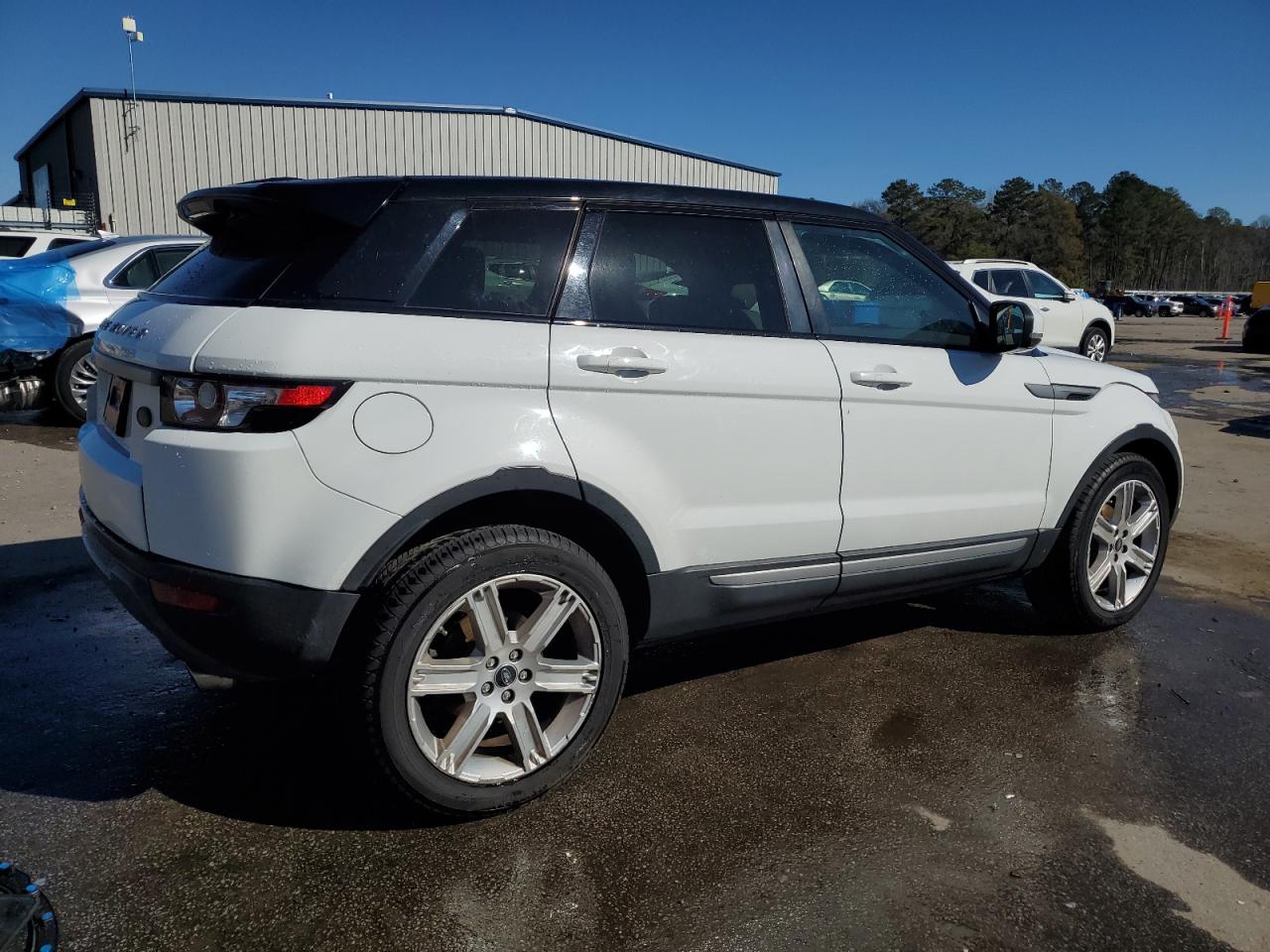 2013 Land Rover Range Rover - Image 3