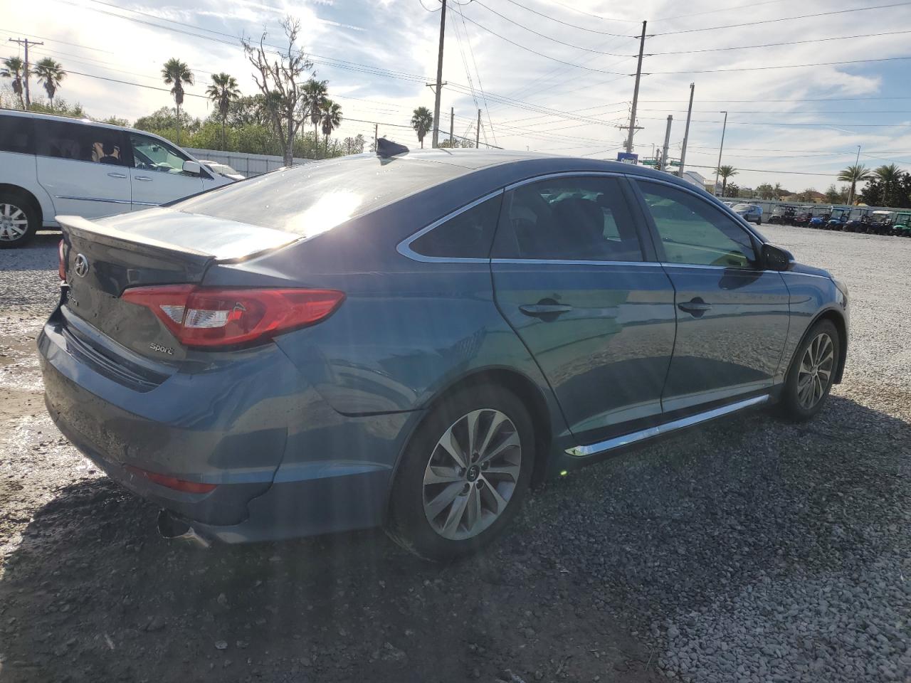 VIN 5NPE34AF2GH397179 2016 HYUNDAI SONATA no.3