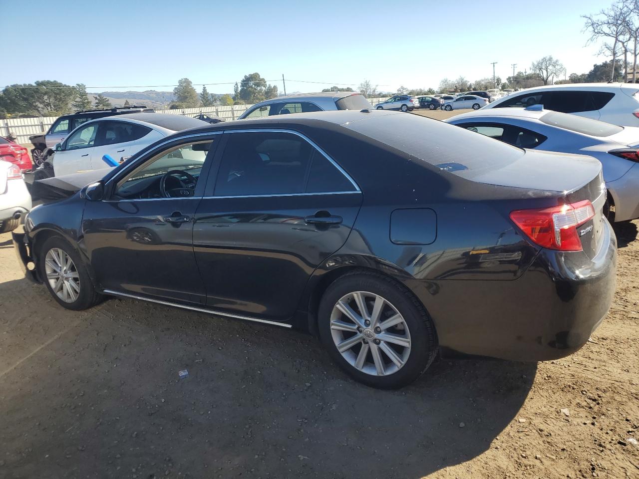 2014 Toyota Camry - Image 2