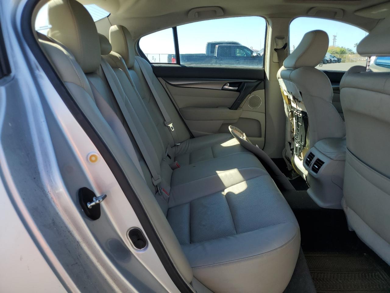2012 Acura TL - Image 10