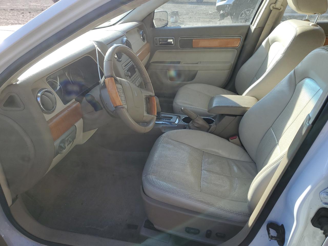 2009 Lincoln MKZ - Image 7