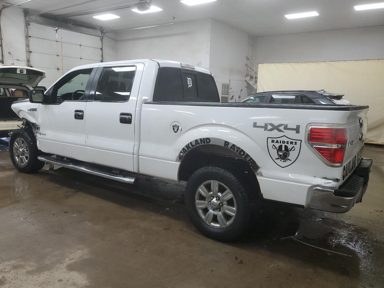2012 Ford F-150 - Image 2