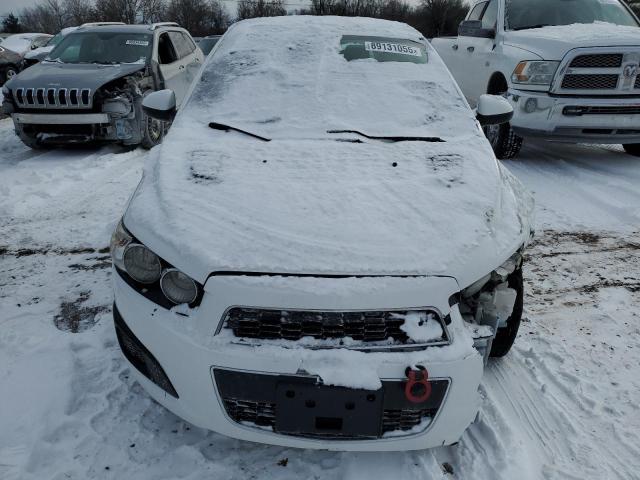  CHEVROLET SONIC 2016 Белый
