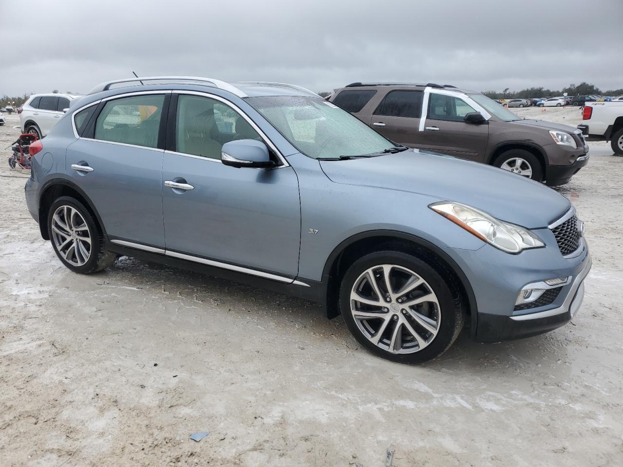2016 Infiniti QX50 - Image 4