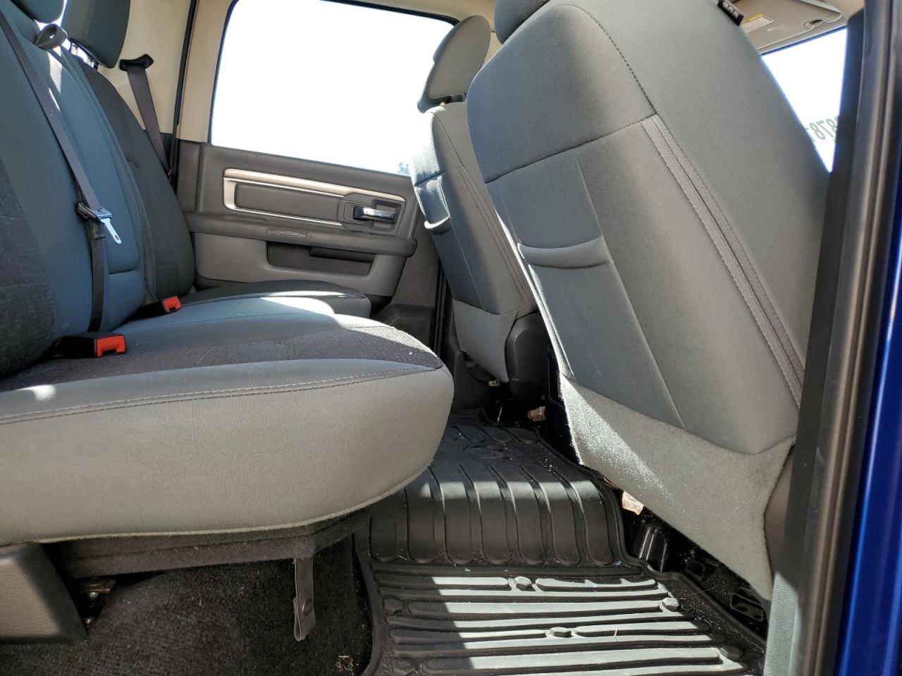 2017 RAM 1500 - Image 10