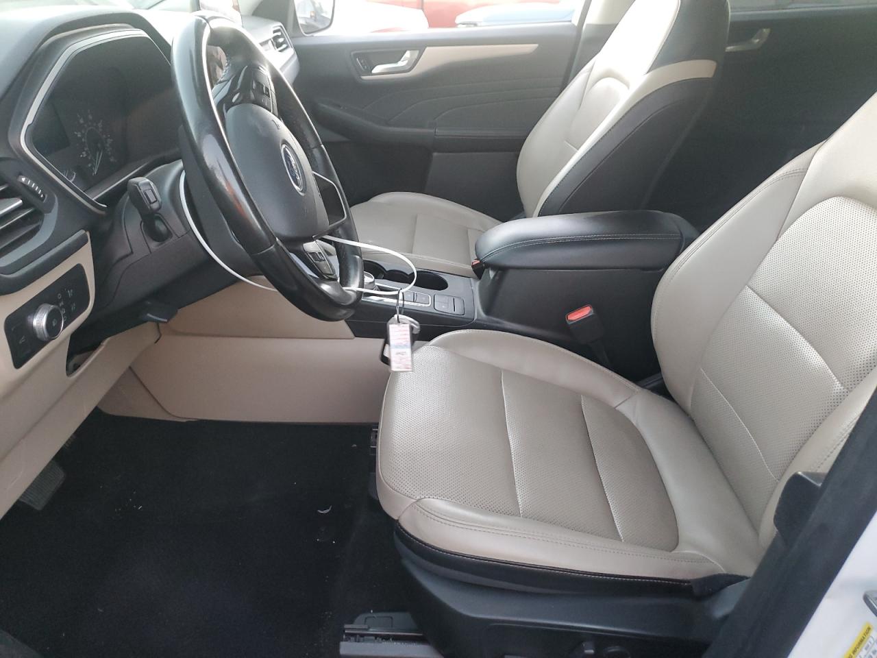 2022 Ford Escape - Image 7