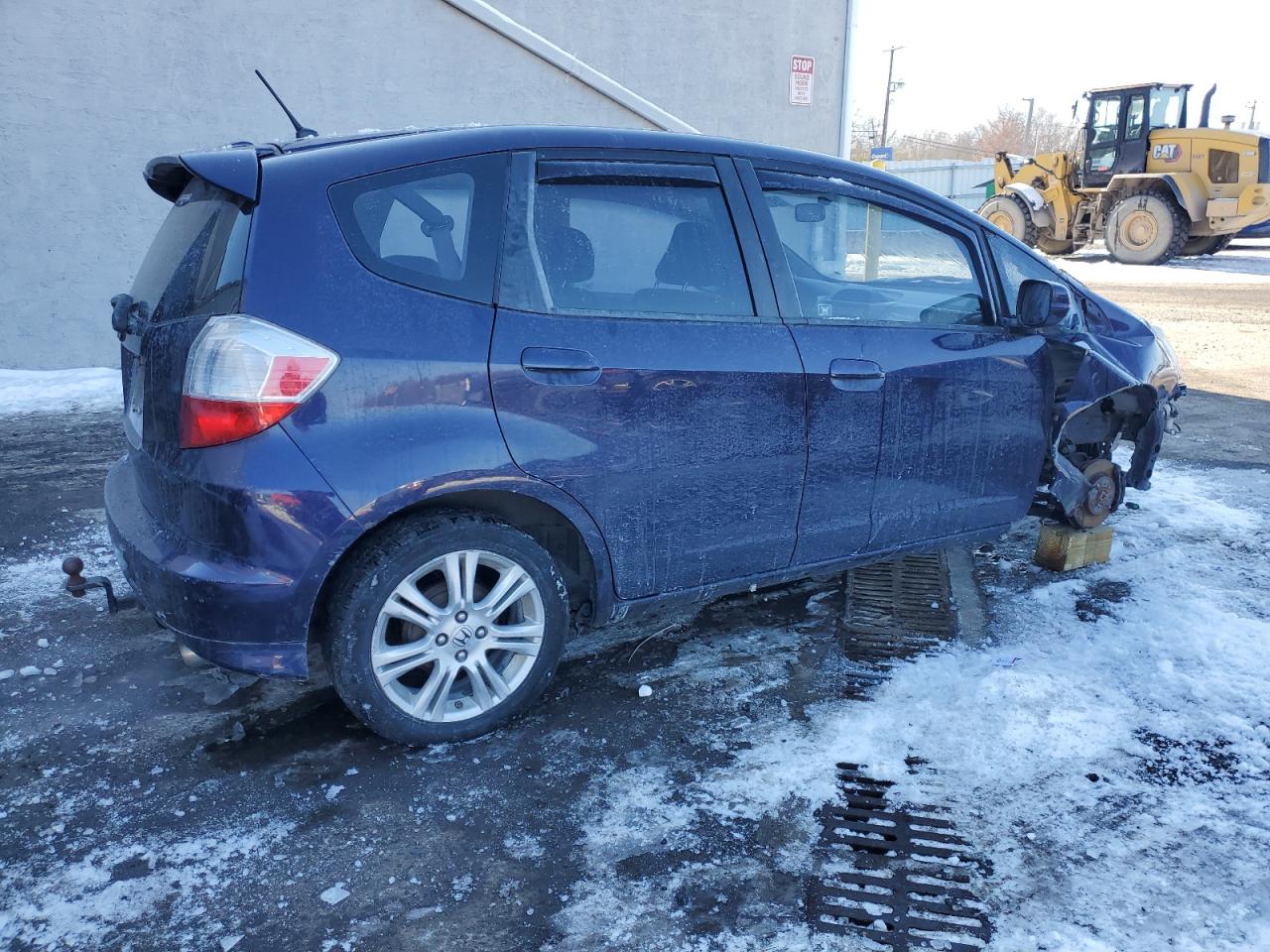 2010 Honda Fit - Image 3
