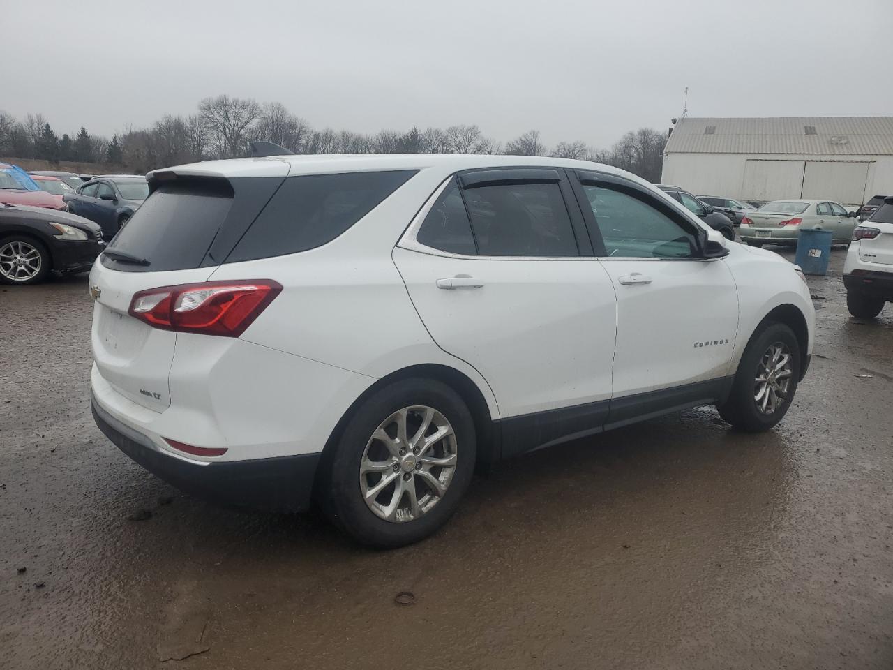 2021 Chevrolet Equinox - Image 3