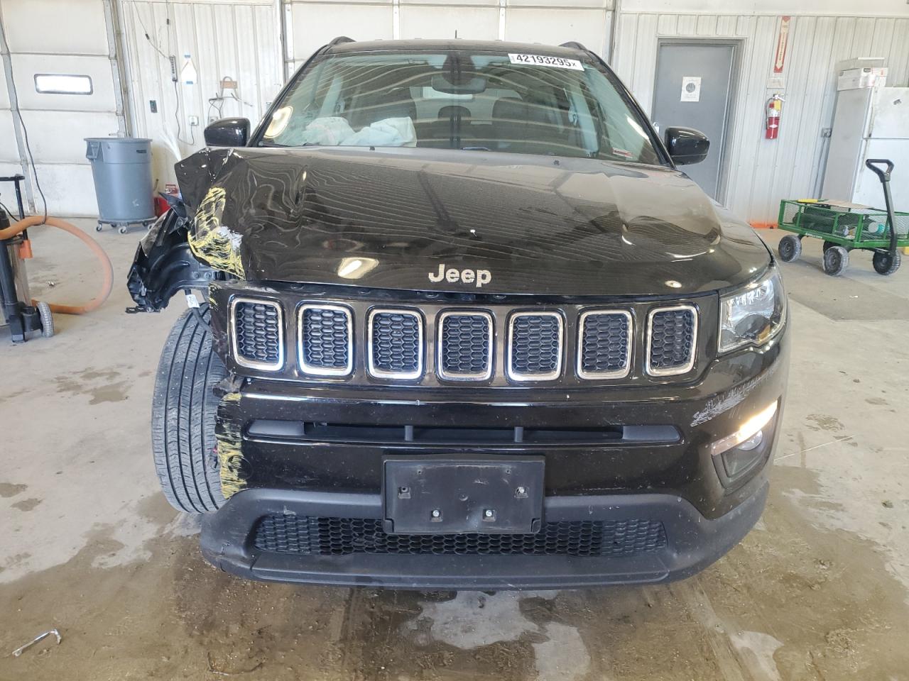 2018 Jeep Compass - Image 5