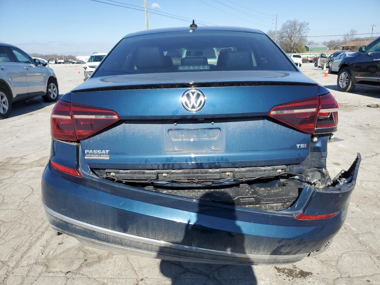 2019 Volkswagen Passat - Image 6