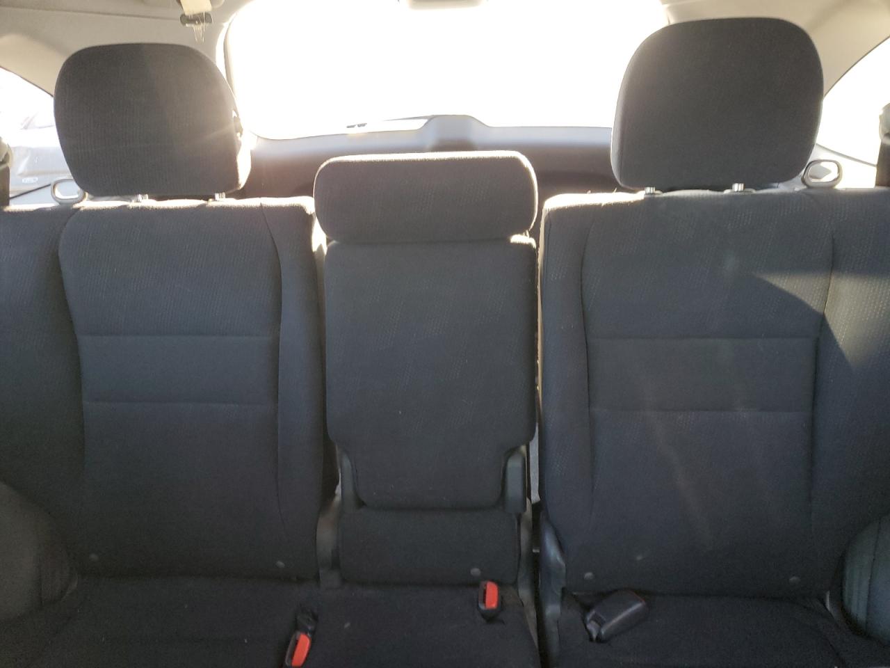 2011 Honda CR-V - Image 10