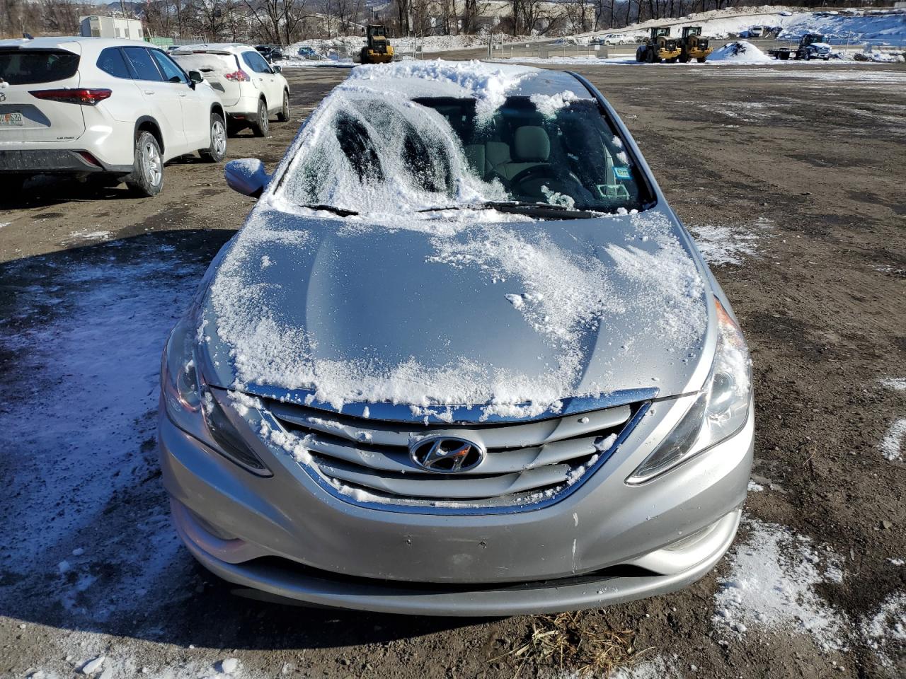 2013 Hyundai Sonata - Image 5