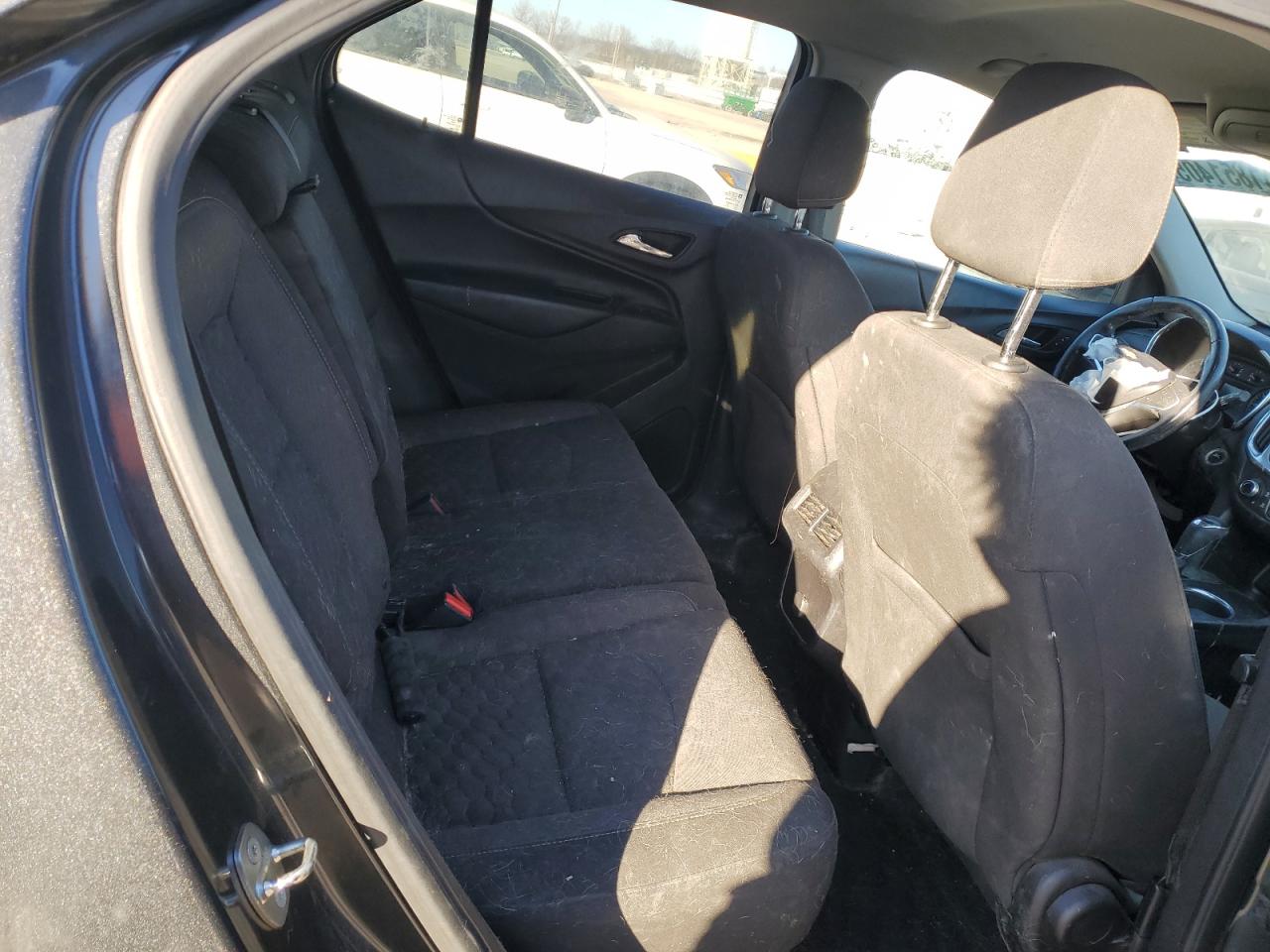 2018 Chevrolet Equinox - Image 11