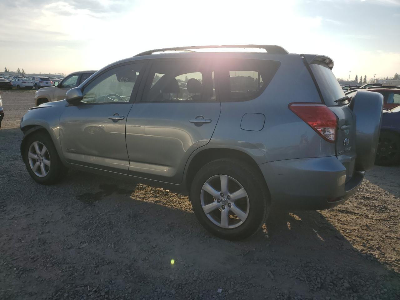 2008 Toyota RAV 4 - Image 2
